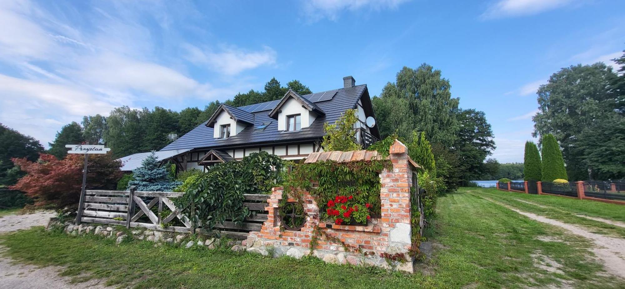 Przystan Kapitanat Appartement Szczecinek Buitenkant foto